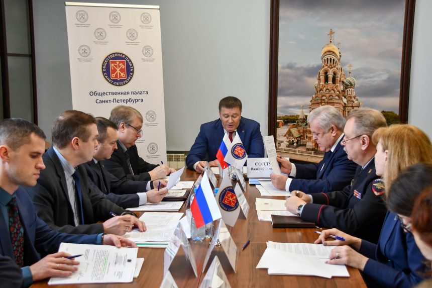 В Общественной палате Петербурга создадут рабочую группу по соблюдению безопасности дорожного движения